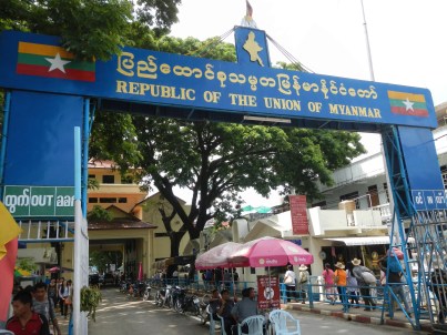 Tachileik, Myanmar- border crossing