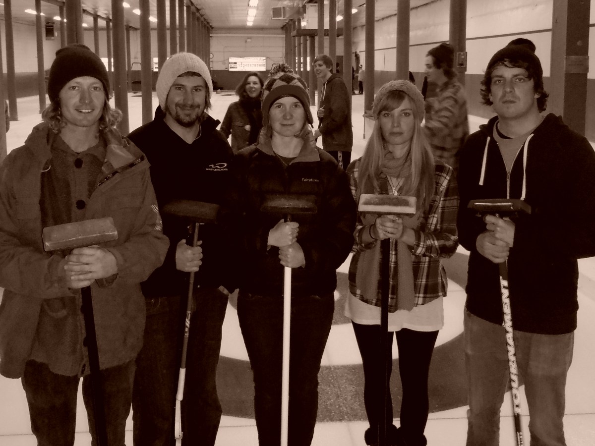 Curling: Revelstoke, Canda