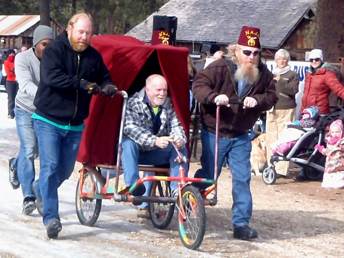 Nemo Outhouse Races 2013