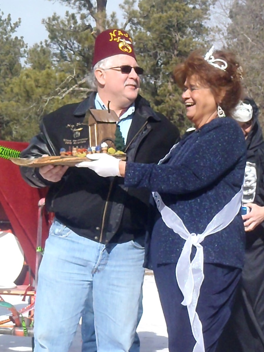 Nemo Outhouse Races 2013