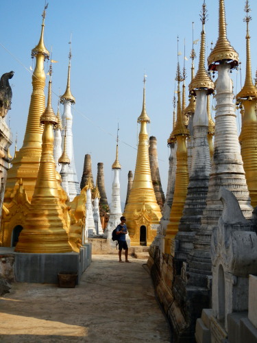 Shwe In Dein, Inle, Burma