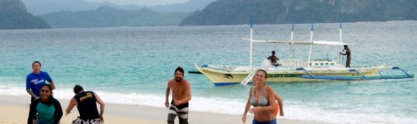 travel theme camaraderie El Nido Philippines