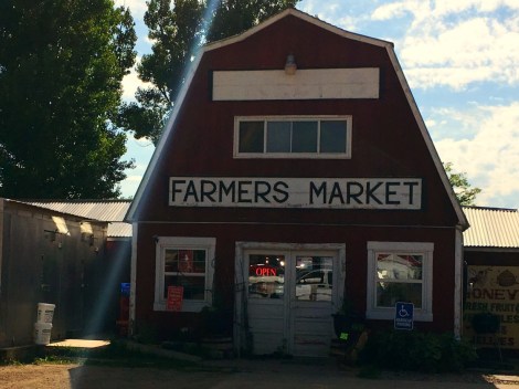 Midwest road trip farmer's market